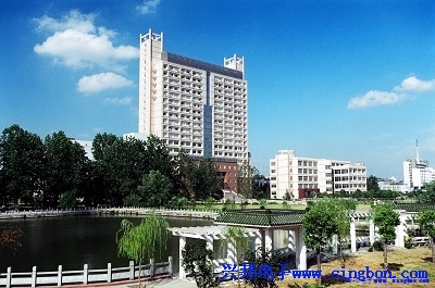 武漢理工大學(xué)馬房山分校IC卡水控管理系統(tǒng)。